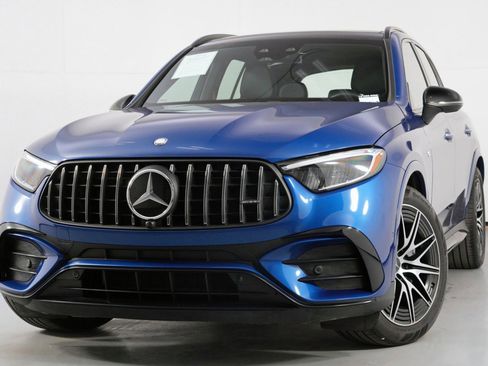 Used 2024 Mercedes-Benz GLC 43 AMG 4MATIC image 3