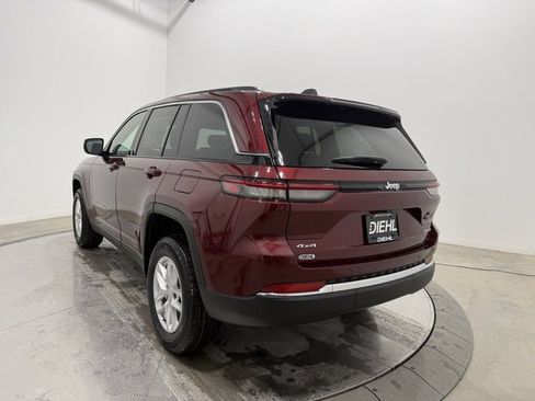 New 2026 Jeep Grand Cherokee Laredo image 5