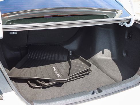 Certified 2024 Honda Accord EX image 25