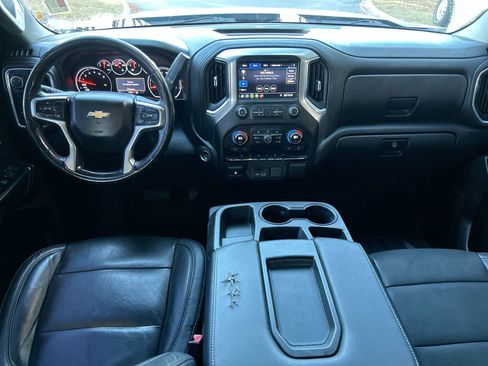Used 2019 Chevrolet Silverado 1500 LT w/ All-Star Edition image 18