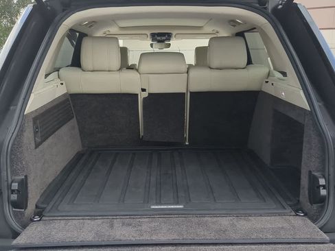 Used 2017 Land Rover Range Rover Long Wheelbase Supercharged image 34