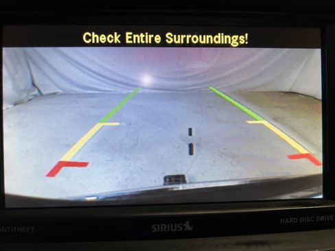 Used 2014 Chrysler Town & Country Touring w/ Trailer Tow Group image 20