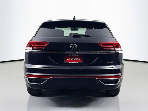 Used 2021 Volkswagen Atlas Cross Sport S image 4