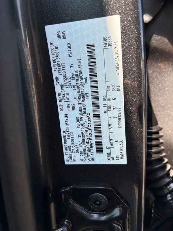 Used 2020 Ford F150 Lariat w/ Equipment Group 502A Luxury AWD/4WD image 32