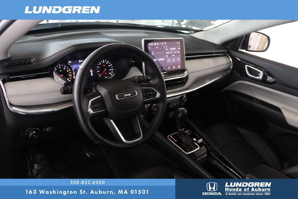 Used 2022 Jeep Compass Limited w/ Sun and Sound Group AWD/4WD image 8