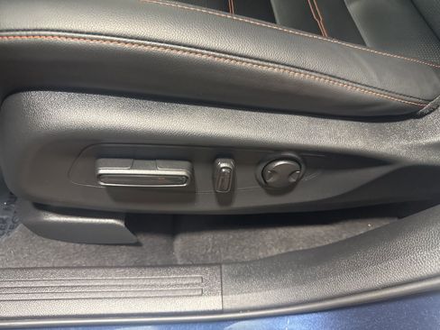 Used 2025 Honda CR-V Sport Touring image 18