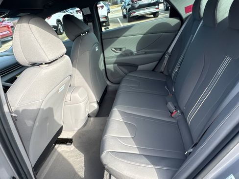 New 2026 Hyundai Elantra Sport image 11