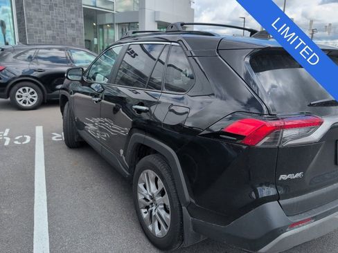 Used 2025 Toyota RAV4 Limited w/ Weather Package AWD/4WD image 5