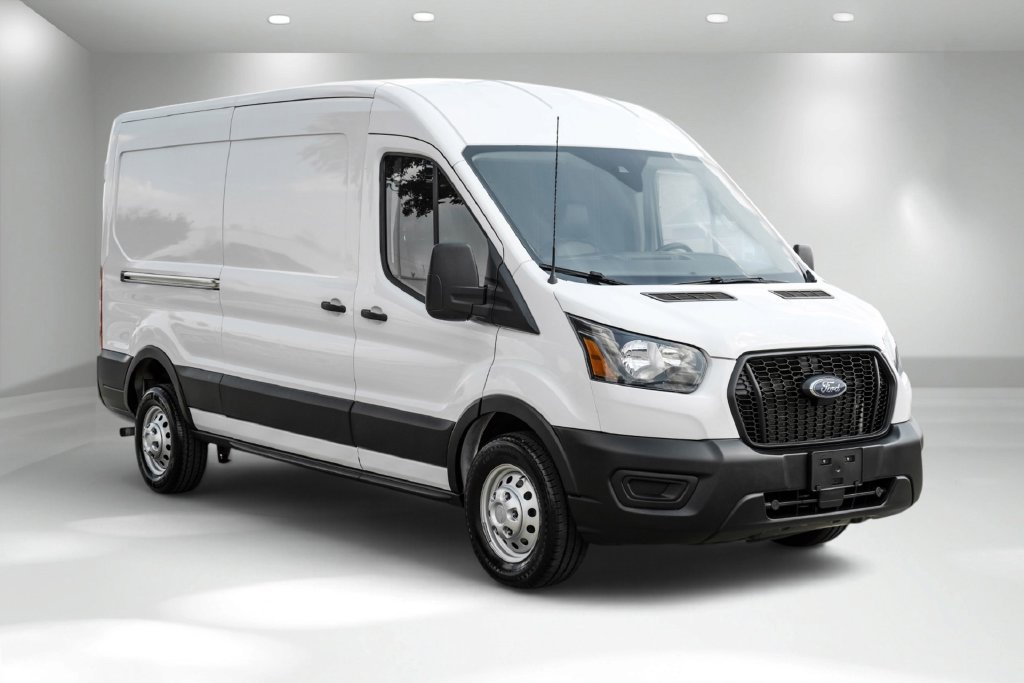 Used 2023 Ford Transit 250 Medium Roof AWD image 5