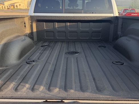 New 2026 RAM 2500 Big Horn AWD/4WD image 10