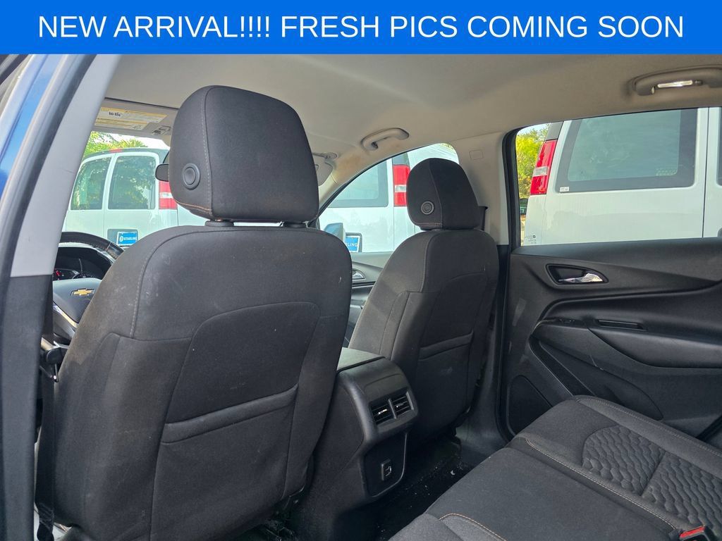 Used 2019 Chevrolet Equinox LT FWD image 11