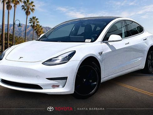 Used 2020 Tesla Model 3 Standard Range Plus RWD image 3