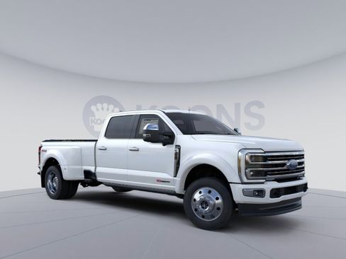 New 2026 Ford F450 Platinum w/ Platinum Plus Package image 10