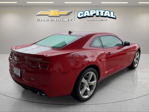 Used 2010 Chevrolet Camaro SS w/ RS Package RWD image 10