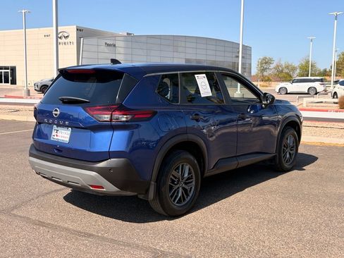 Used 2023 Nissan Rogue S FWD image 8