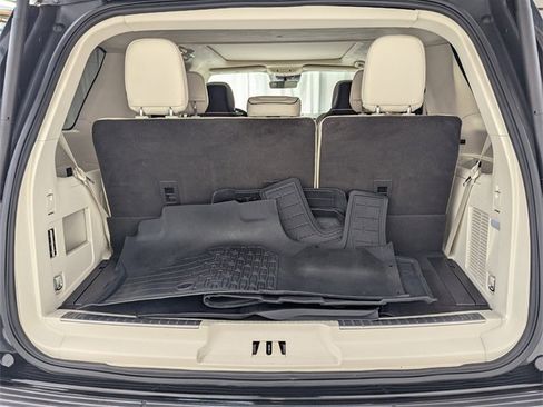 Used 2020 Lincoln Navigator Black Label w/ Cargo Convenience Package image 31