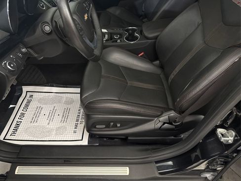 Used 2015 Chevrolet SS RWD image 28