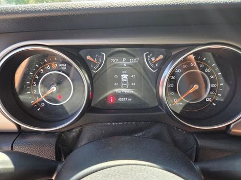 Certified 2020 Jeep Wrangler Unlimited Sport S image 32