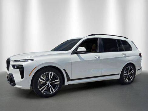 New 2027 BMW X7 xDrive40i w/ M Sport Package AWD/4WD image 3