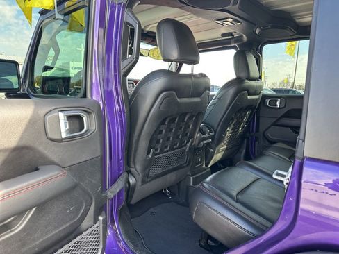 Used 2023 Jeep Wrangler Unlimited Rubicon w/ Xtreme Recon 35" Tire Package image 22