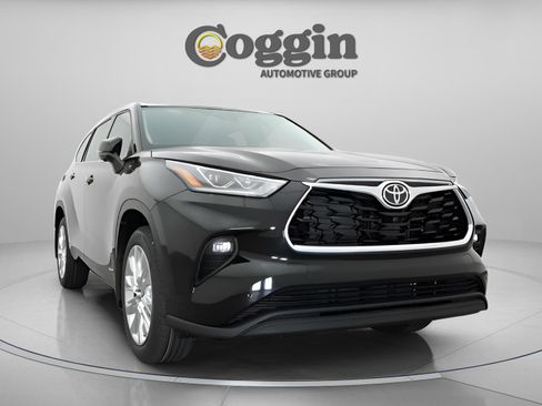 New 2026 Toyota Highlander Limited AWD/4WD image 29