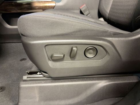 Certified 2025 GMC Sierra 1500 Elevation w/ Preferred Package image 12