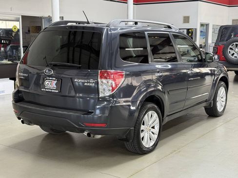 Used 2012 Subaru Forester 2.5X Premium w/ All-Weather Pkg AWD/4WD image 2