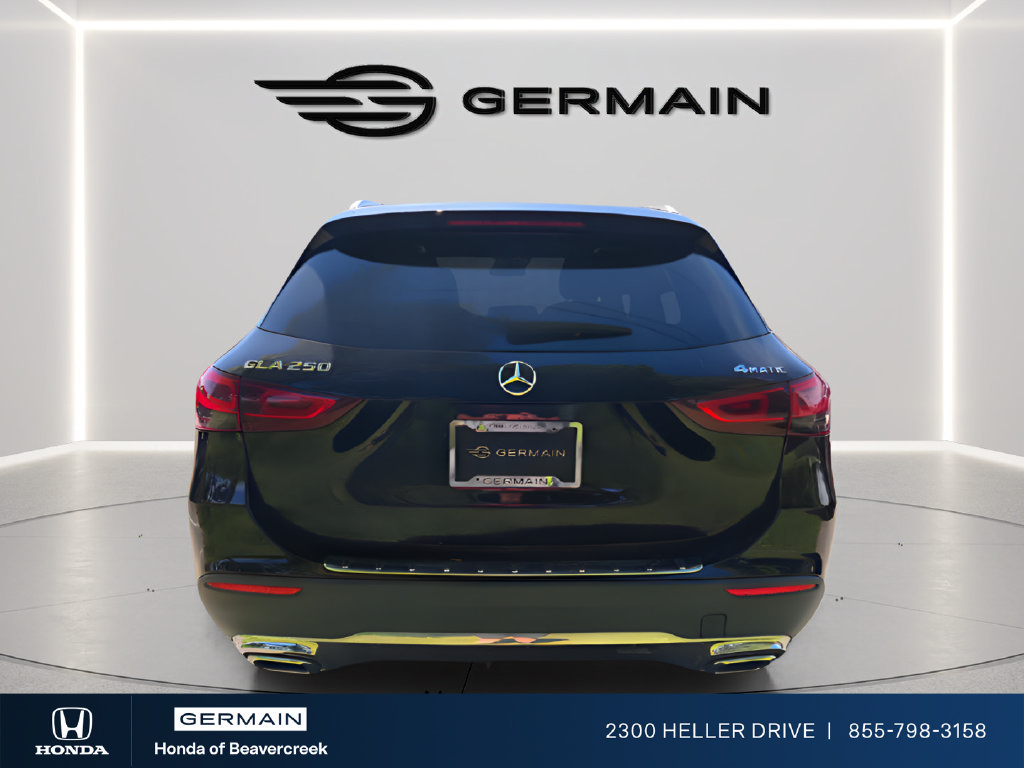 Used 2021 Mercedes-Benz GLA 250 4MATIC w/ Premium Package image 6