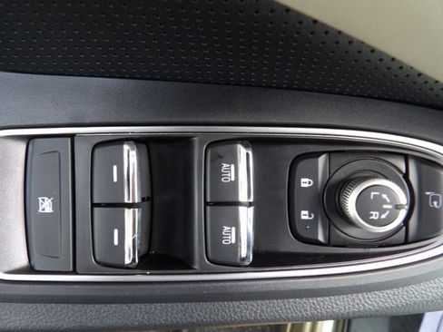 Used 2026 Subaru Ascent Limited w/ Popular Package #2 AWD/4WD image 14