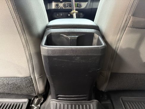 Used 2022 Toyota Tacoma SR5 w/ Technology Package AWD/4WD image 24