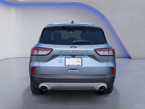 Used 2022 Ford Escape SE FWD image 5