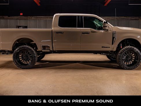 Used 2026 Ford F350 Lariat w/ Lariat Ultimate Package image 11