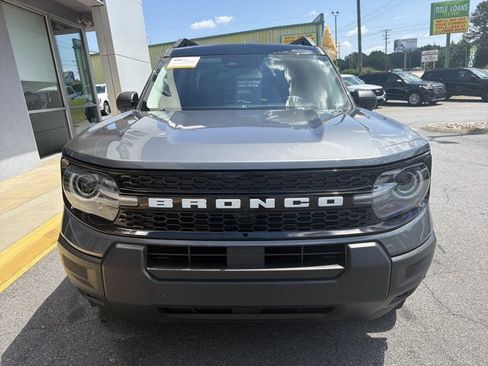 Certified 2025 Ford Bronco Sport Outer Banks w/ Outer Banks Tech Package+ AWD/4WD image 3