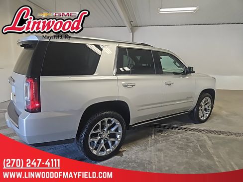 Used 2020 GMC Yukon Denali image 2