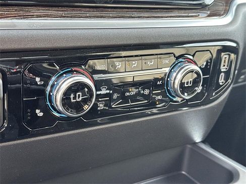 New 2026 GMC Sierra 1500 Elevation w/ Elevation Premium Package image 12