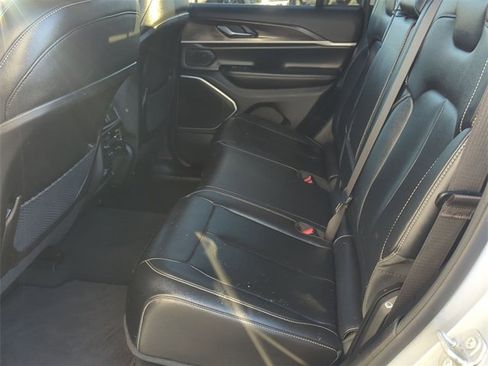 Used 2024 Jeep Grand Cherokee Limited 4xe image 22