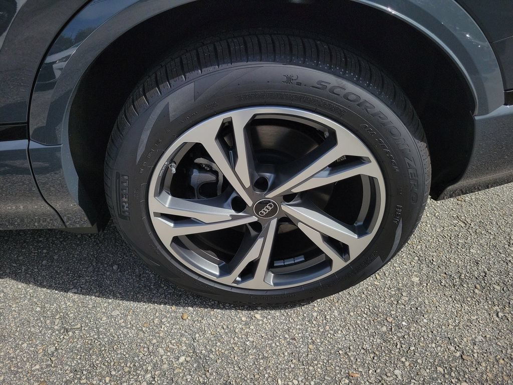 New 2027 Audi Q6 e-tron Premium Plus RWD image 29