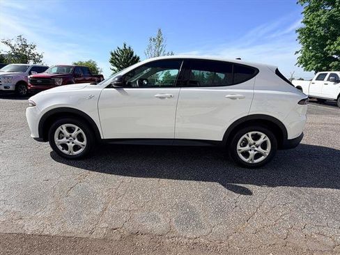 Certified 2025 Dodge Hornet GT w/ Cold Weather Group AWD/4WD image 6