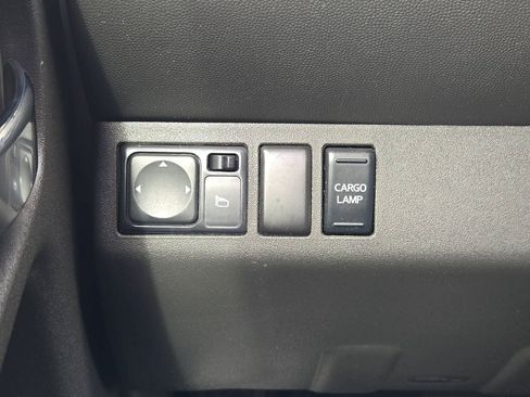 Certified 2021 Nissan Frontier SV RWD image 24