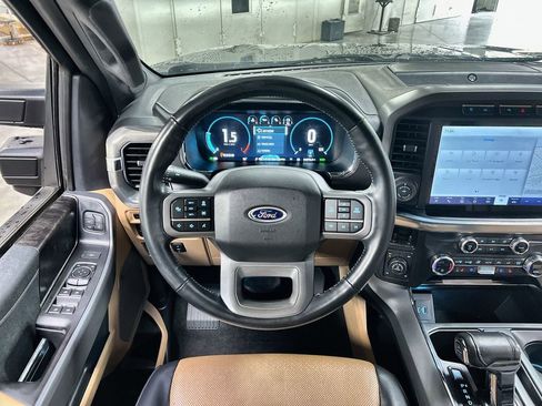 Used 2021 Ford F150 Lariat w/ Equipment Group 501A Mid AWD/4WD image 18