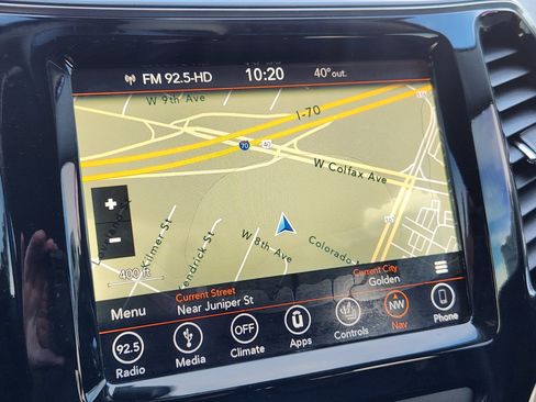 Used 2019 Jeep Cherokee Limited image 25