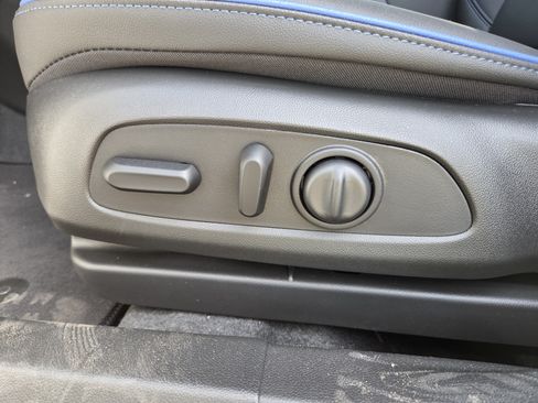 New 2026 Buick Envista Sport Touring w/ Convenience I Package FWD image 21