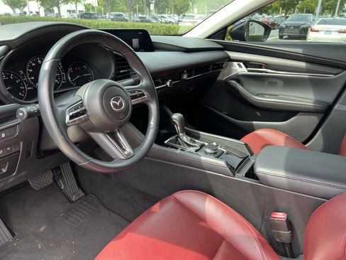 Used 2022 MAZDA MAZDA3 s FWD image 17