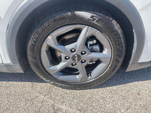 Used 2025 Kia K4 FWD image 29