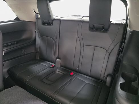 Certified 2026 INFINITI QX60 Luxe w/ Cargo Package AWD/4WD image 34