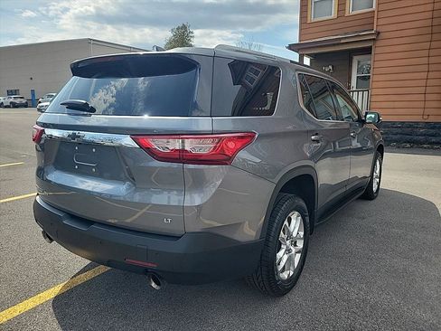 Used 2018 Chevrolet Traverse LT image 5