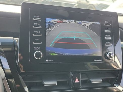 Used 2021 Toyota Camry SE image 27