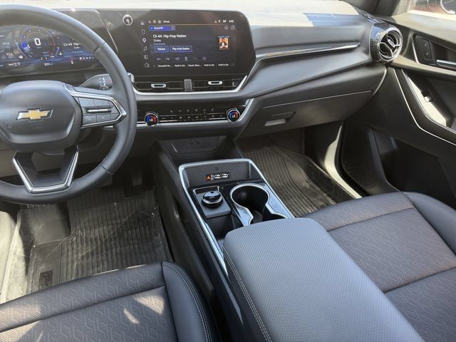 Used 2026 Chevrolet Equinox LT w/ Convenience Package II AWD/4WD image 29