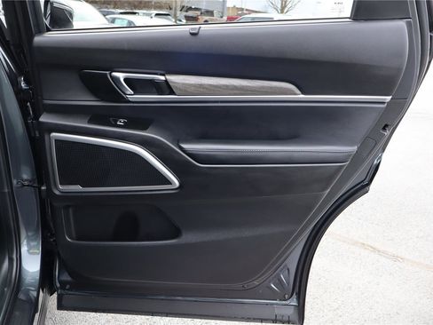 Certified 2022 Kia Telluride EX w/ EX Premium Package image 31
