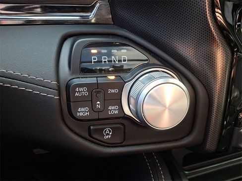 Used 2024 RAM 1500 Limited image 14